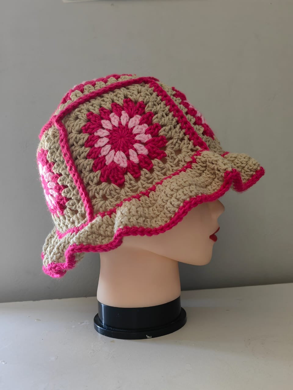 Granny square Bucket Hat