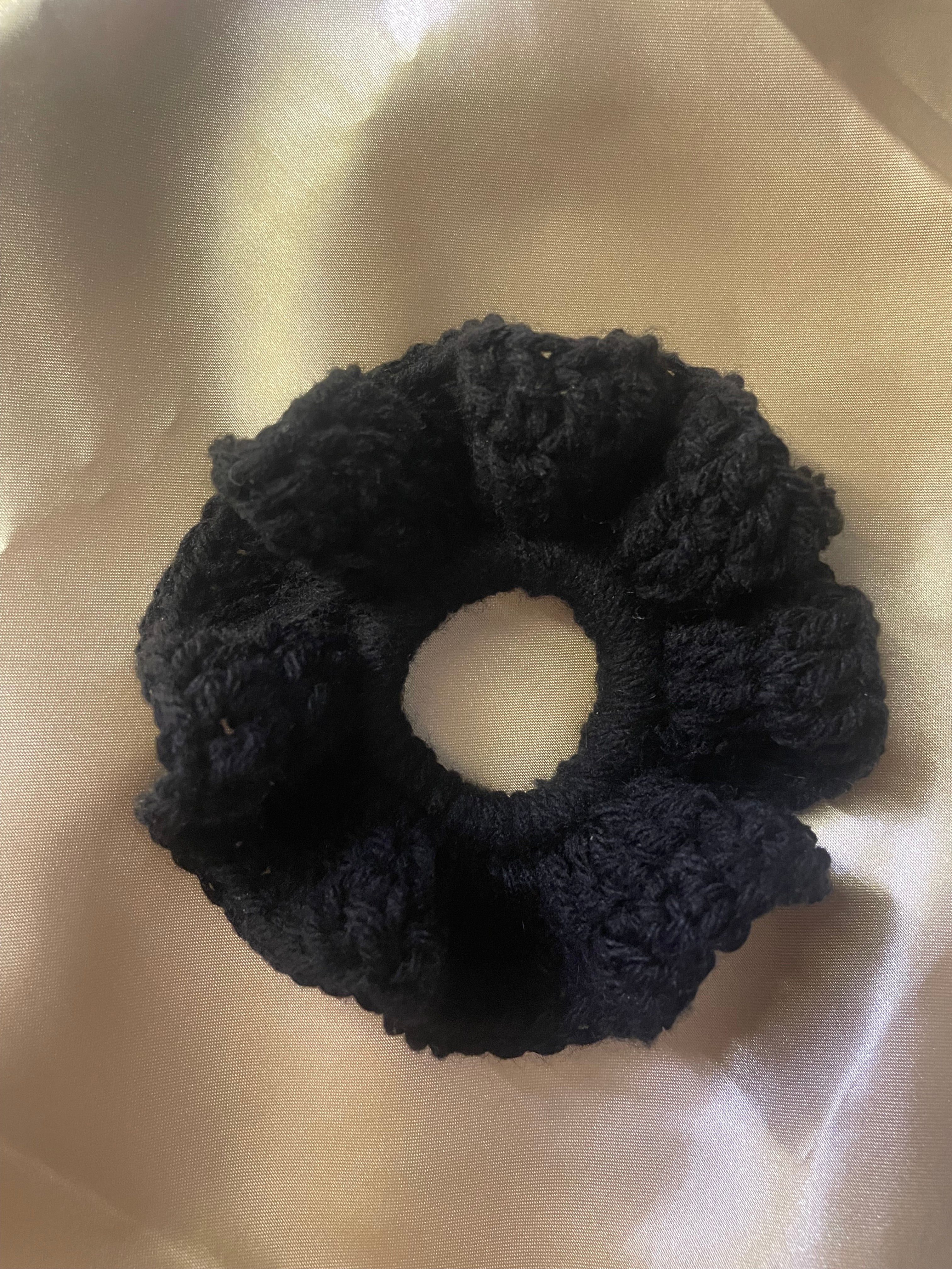 Black scrunchie